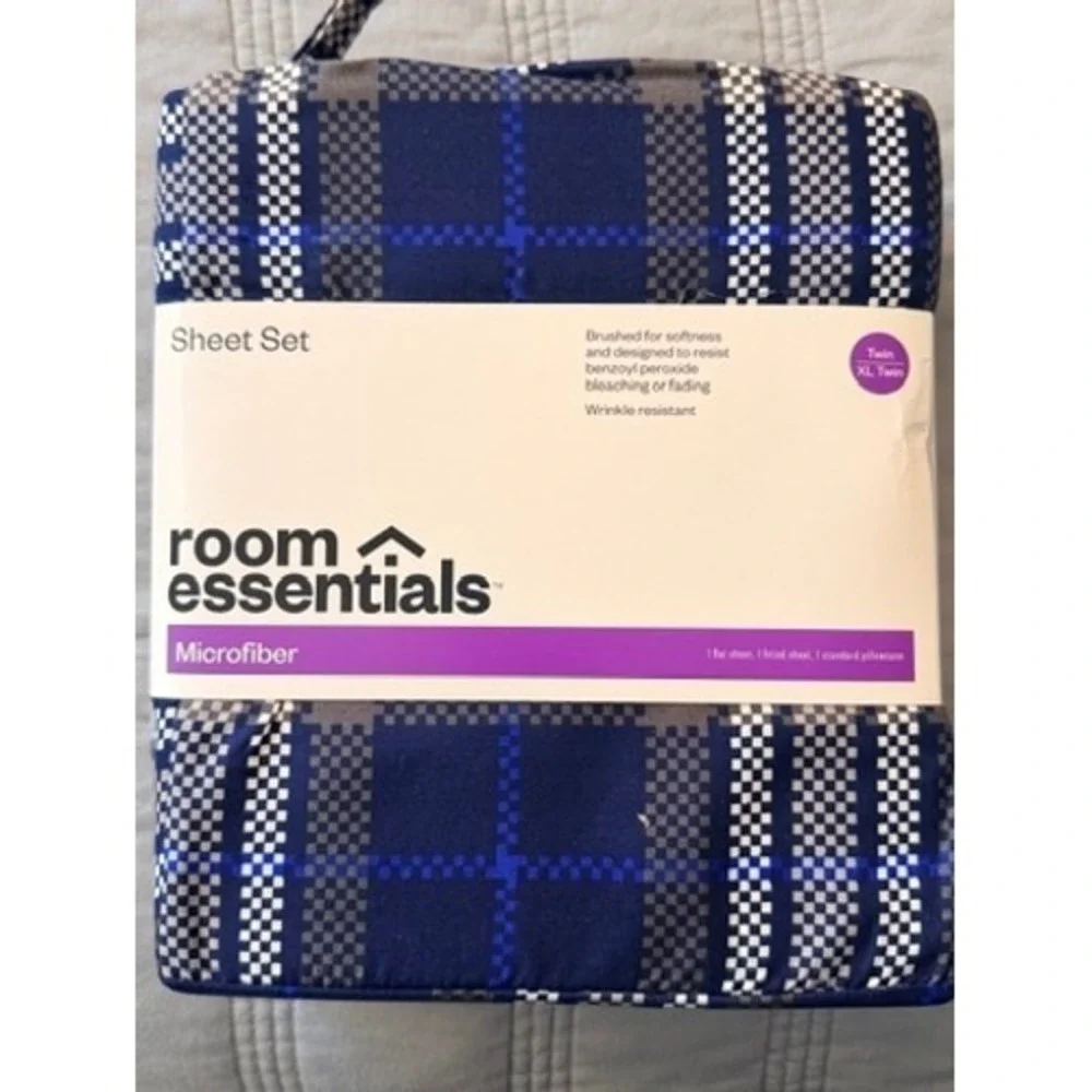 Room Essentials‎ Sheet Set Twin XL Blue Plaid Microfiber Wrinkle Free NWT